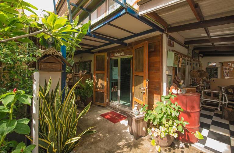 Sud Soi Guest House