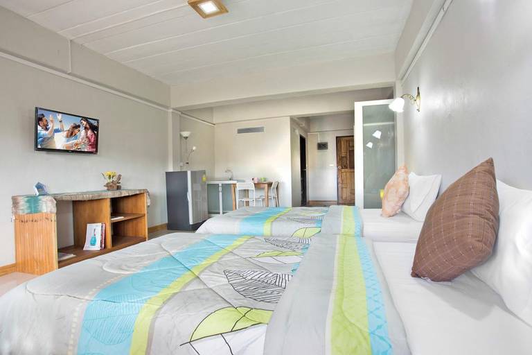 Baan Bangrak Residence