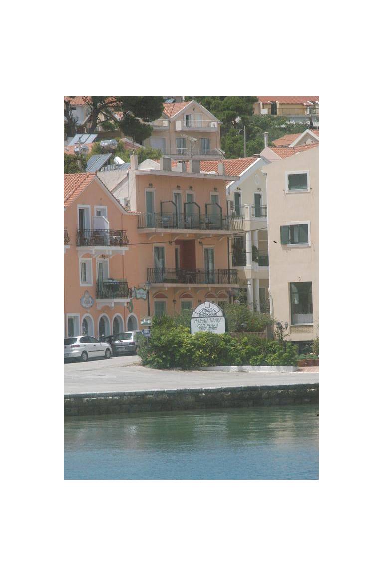 Marina Rooms