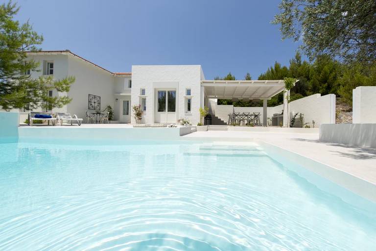 Anemolia Villas
