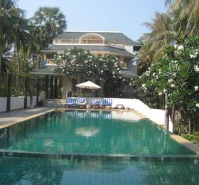 Tanaosri Resort в Пранбури