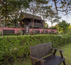 Away Hua Hin - Pranburi Boutique Resort в Пранбури
