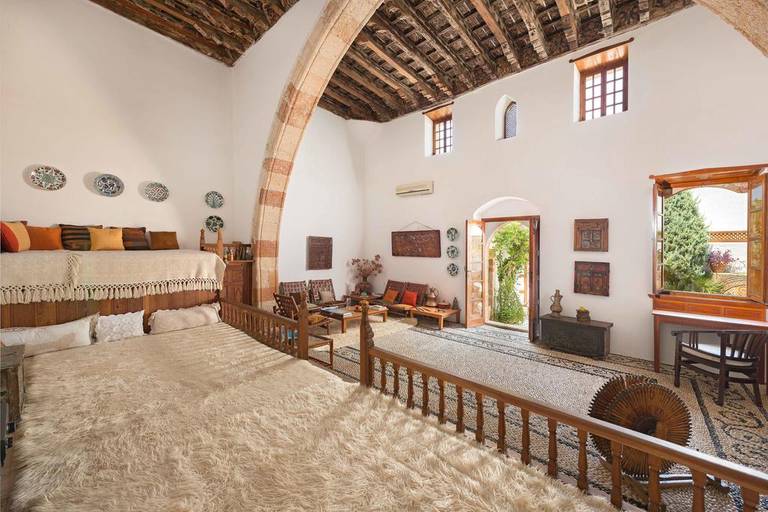 Antique Villa