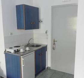 Finikas Hotel в Камари