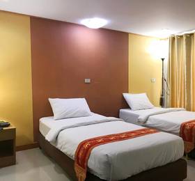 Toh Buk Seng Ayutthaya Hotel в Аюттхае