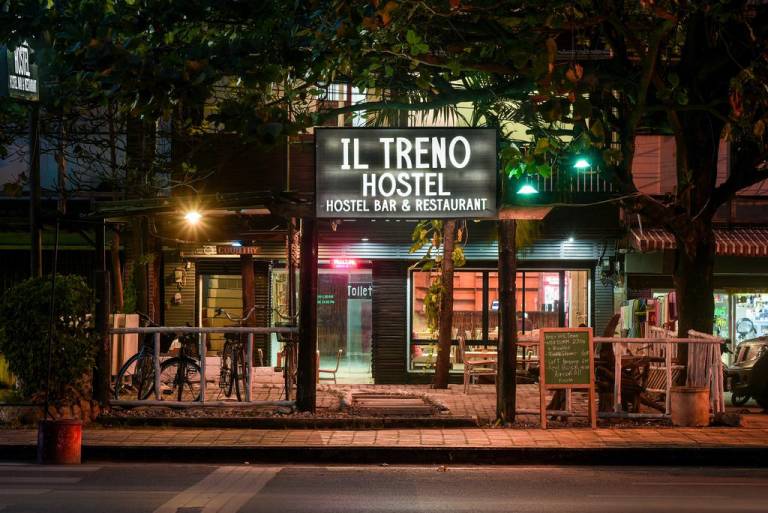 il Treno Hostel