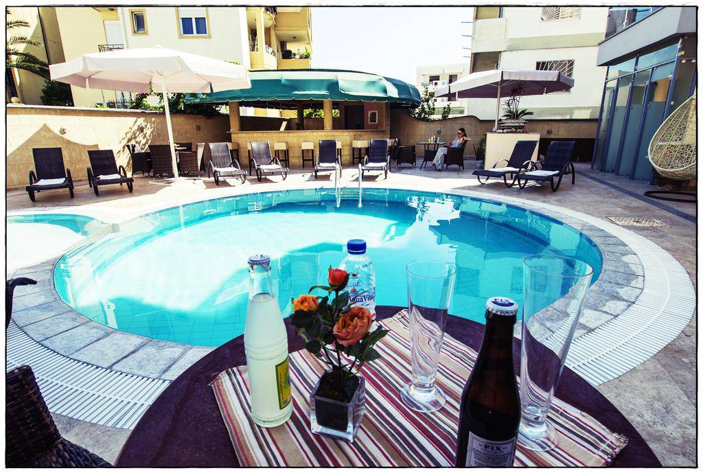 Comfort Hotel Apartments 2*