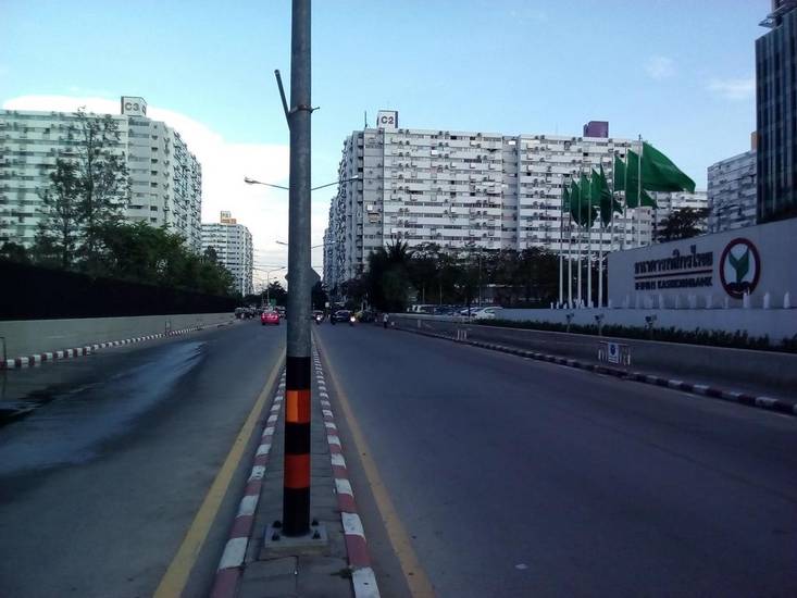 Muangthong Thani Таиланд, Нонтхабури