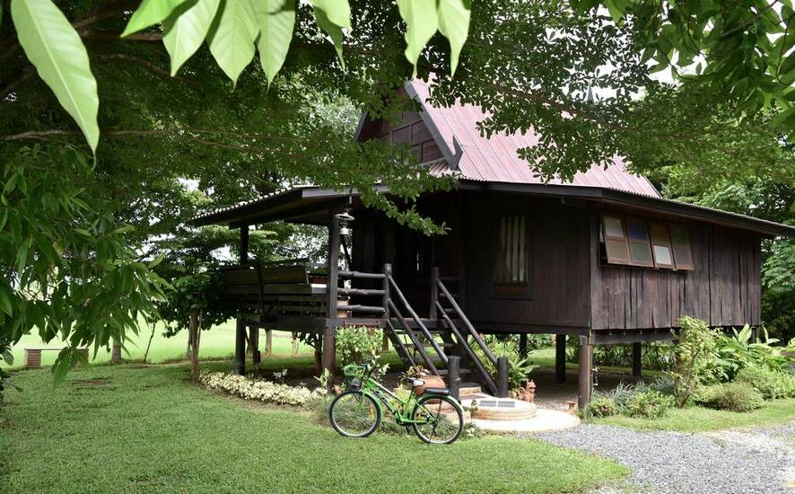 Baan Tung Boon Lom Таиланд, Маэ-Рим