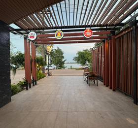 Bed Loft Cafe в Хон Каене