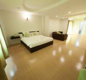 Deluxe Hotel Khon Kaen в Хон Каене