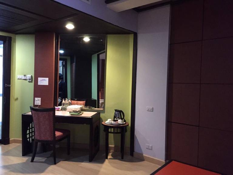 BP Grand Tower Hotel