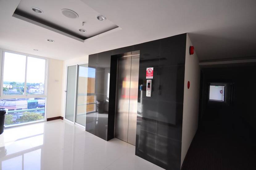 PB Grand Hotel 3* Таиланд, Хатъяй