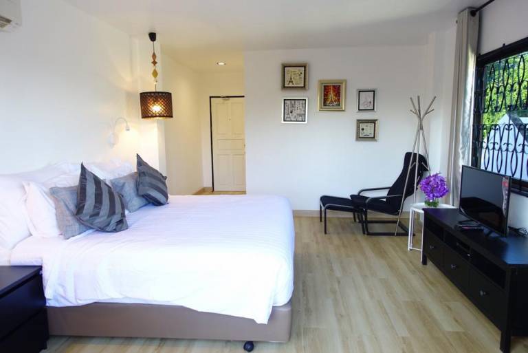 De Paris Apartment