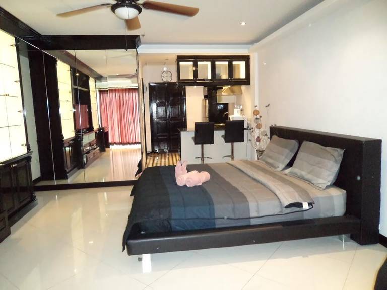 View Talay 6 Condominium