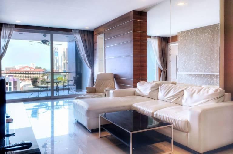 Apus Condo Pattaya Klang