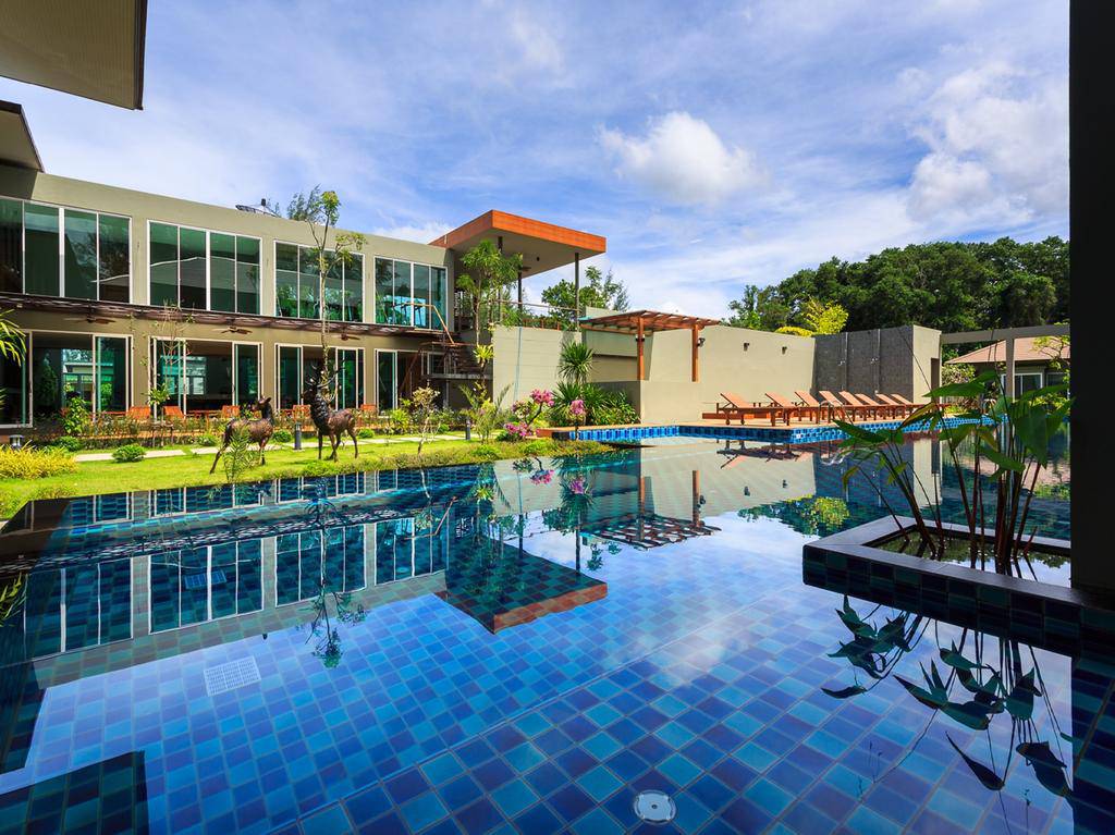 Khaolak Forest Resort 3*