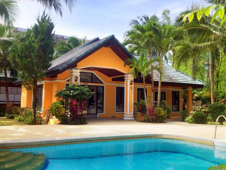 Villa Coconut Khaolak