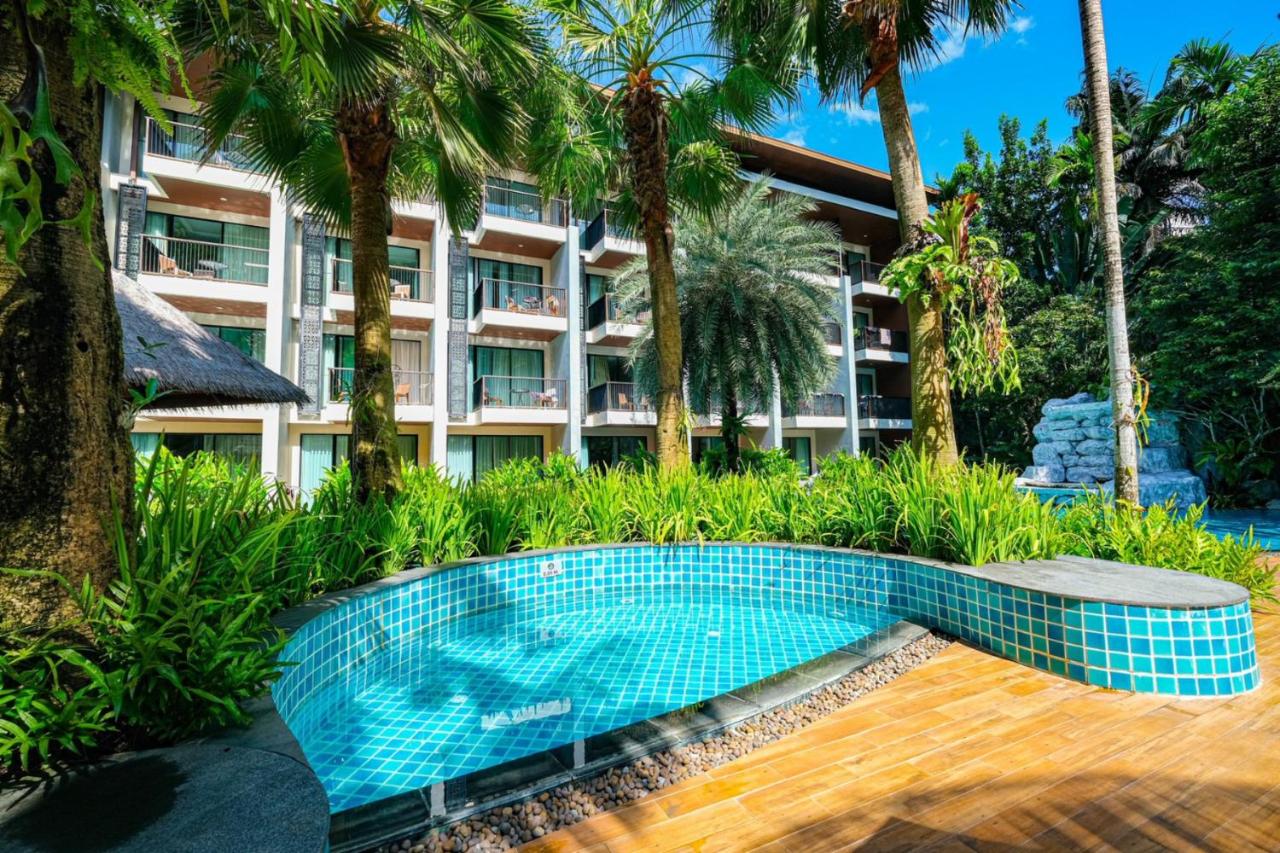 Hula Hula Resort