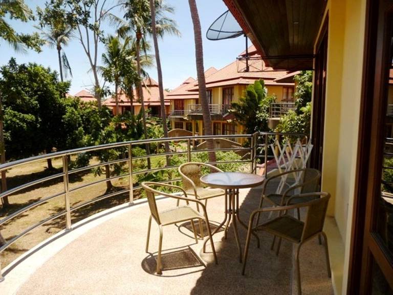 Shower of Sunshine - Affordable 4 Bedroom Villa