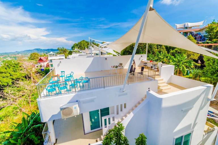 Chalong Luxury Seaview Townhouses