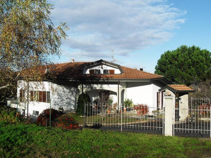 Villa Motti Италия, Арона