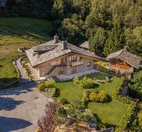 Casa Vacanze Petit Haury в Арвье