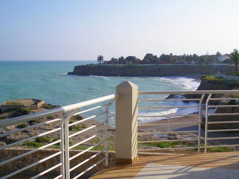Apartamentos Cala Lidia