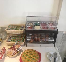 Rianna Rooms Breakfast в Кампание