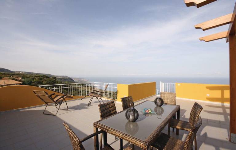 Apartment Zambrone VV with Sea View 184