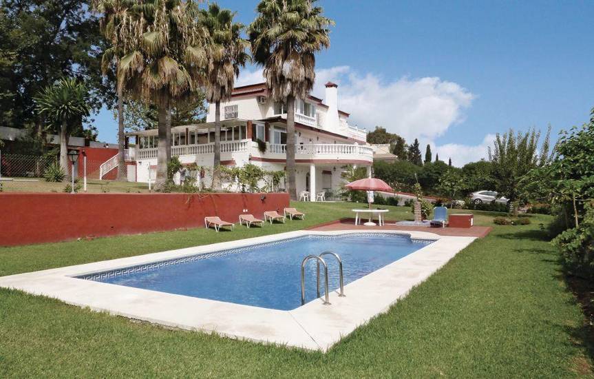 Apartment Camino Del Lago 3* Испания, Торремолинос