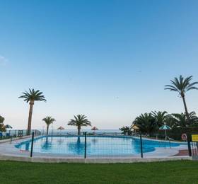 Seashore Bungalow Stunning в Торремолиносе