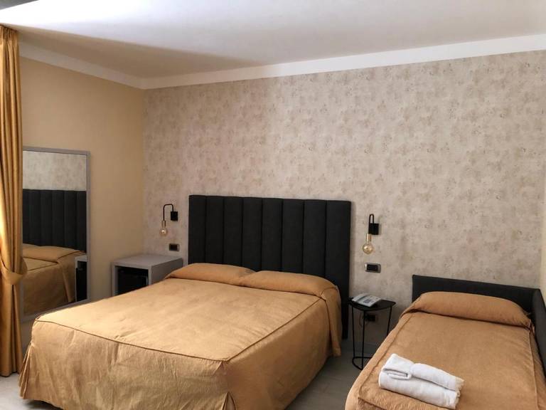 Hotel Tirrenia
