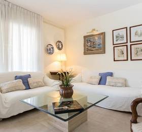 Rustic Apartment в Ситжесе
