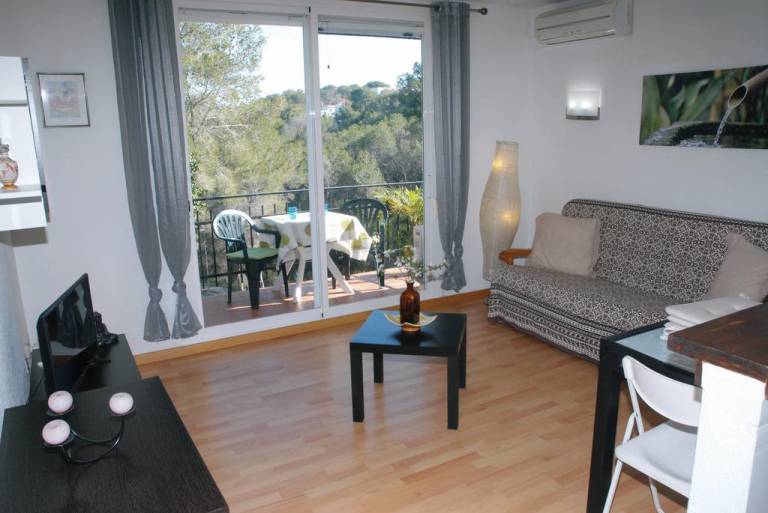 Sea and Mountain Apartment