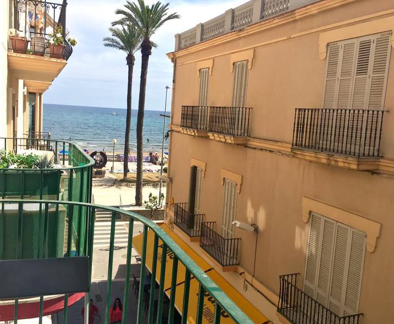 SitgesNow Primero de Mayo