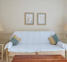 AT apartamentos VTV Conde de Torrejon 10 в Севилье