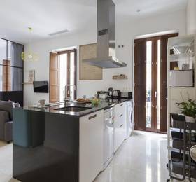 Apartamento VINTAGE con balcones в Севилье