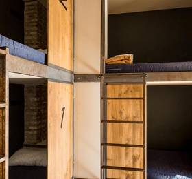 Black Swan Hostel Sevilla в Севилье