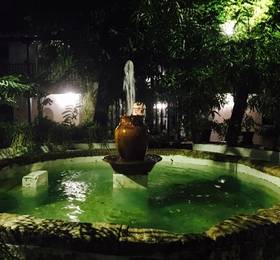 Oasis en el centro de Sevilla в Севилье