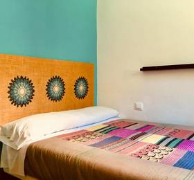 Duermevela Hostel в Сеговии
