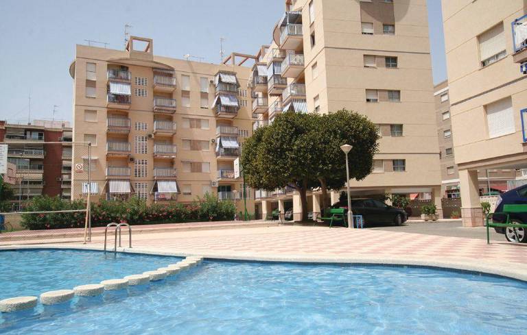 One-Bedroom Apartment Santa Pola with an Outdoor Swimming Pool 05