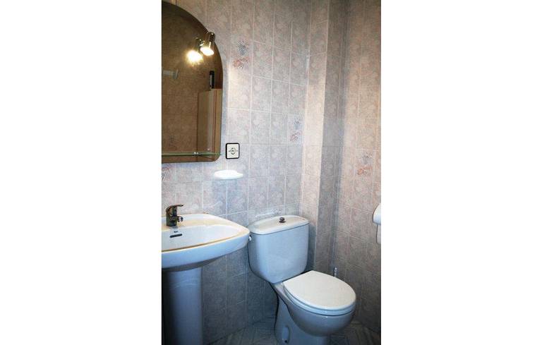Two-Bedroom Apartment Santa Pola with an Outdoor Swimming Pool 05