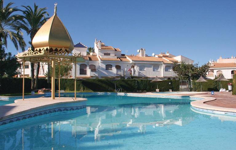 Three-Bedroom Holiday home 0 in Santa Pola