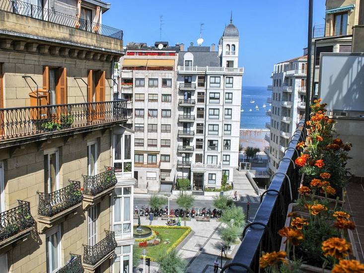 Emyrent I San Martin Испания, Сан-Себастьян