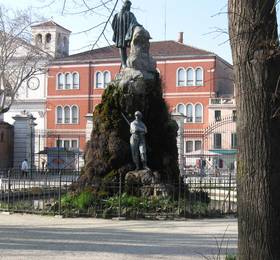 Туры в Castello Calle Loredana в Италии