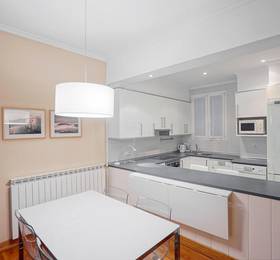 Apartamento Portu - Always Easy в Сан-Себастьяне