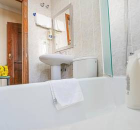 Туры в Hotel Colon в Испании