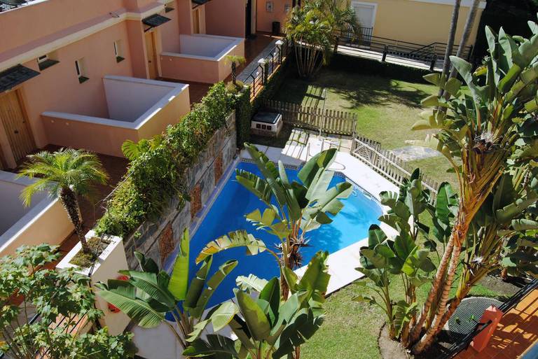 Apartamentos Turisticos Anoreta