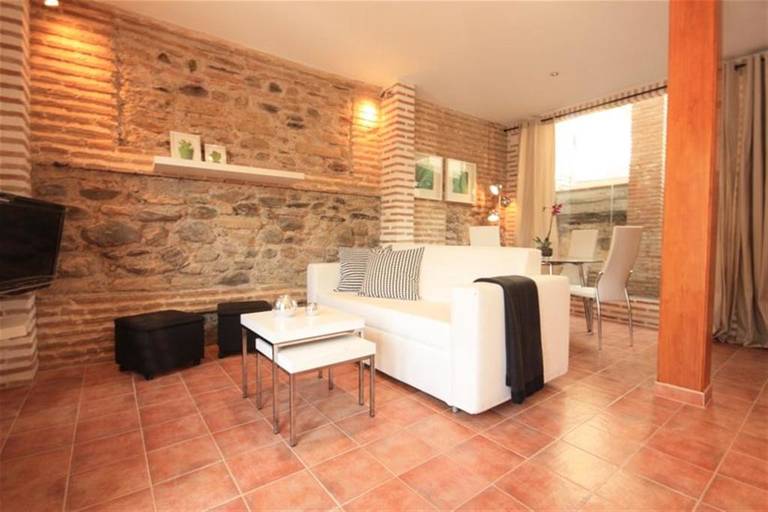 Friendly Rentals Benedetti I